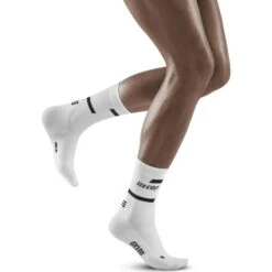 CEP Women's The Run Socks, Mid Cut -Skiutstyrsbutikk cep sports women s the run socks mid cut white 3