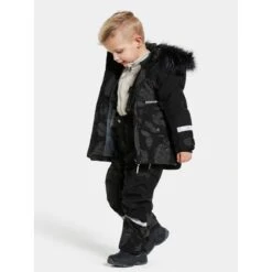DIDRIKSONS Kids' Bjärven Special Edition Parka -Skiutstyrsbutikk didriksons kids bjarven special edition parka island print reflex 4
