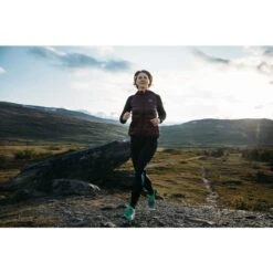 Women's Nirra Hybrid Jacket 2.0 -Skiutstyrsbutikk hellner nirra hybrid jacket 2 0 women grape wine 4