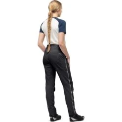 Norrøna Women's Fjørå Flex1 Pants -Skiutstyrsbutikk norrona women s fjora flex1 pants caviar castor grey 3