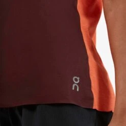 On Women's Performance-Tee -Skiutstyrsbutikk on women s performance tee mulberry spice 3