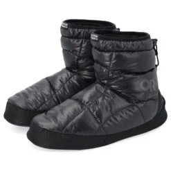 Outdoor Research Women's Tundra Agel Bootie